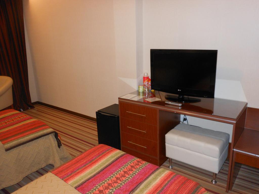 Hotel Orly Κοριέντες Εξωτερικό φωτογραφία